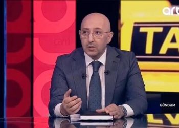 Bax sənə lazim idi bu?