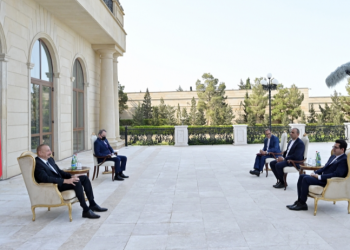 İlham Əliyev İran səfirinə: “Ermənilər məscidlərdə heyvan saxlayırlar”