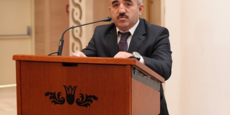 Sığorta agenti nə qədər qazanır?